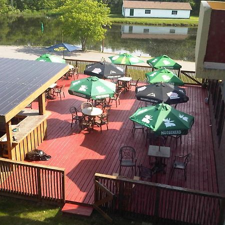 Econo Lodge Smiths Falls Εξωτερικό φωτογραφία