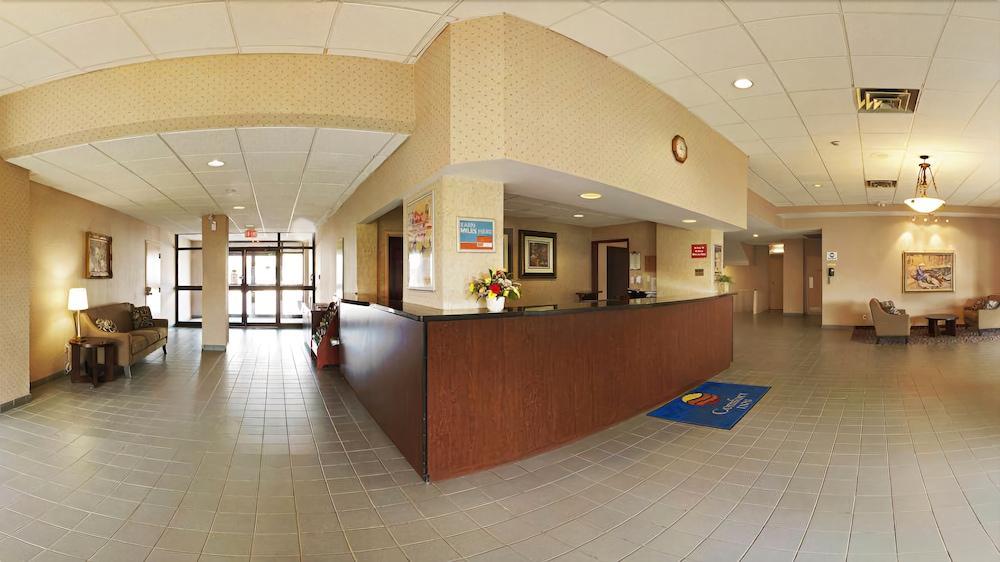 Econo Lodge Smiths Falls Εξωτερικό φωτογραφία