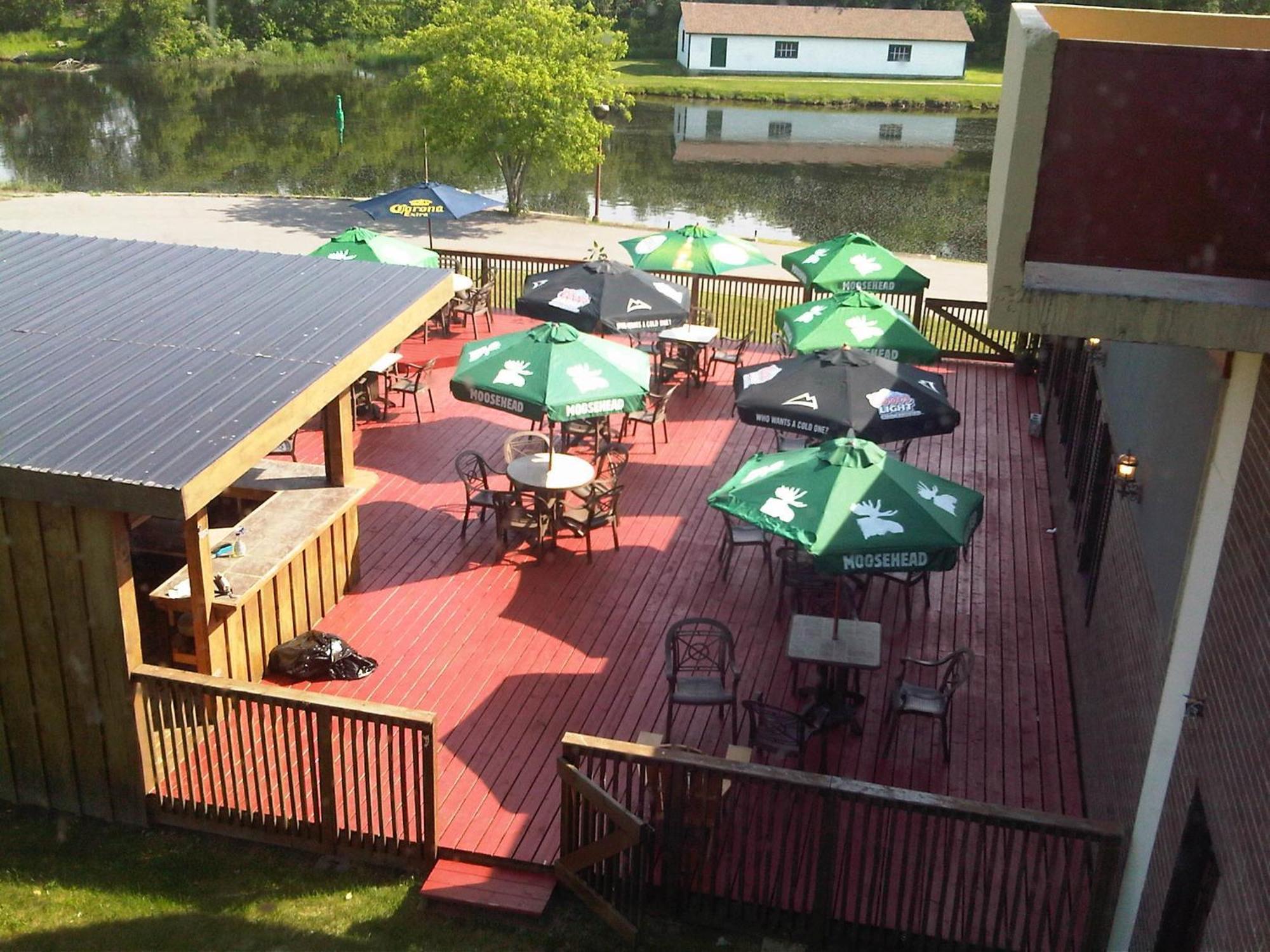 Econo Lodge Smiths Falls Εξωτερικό φωτογραφία