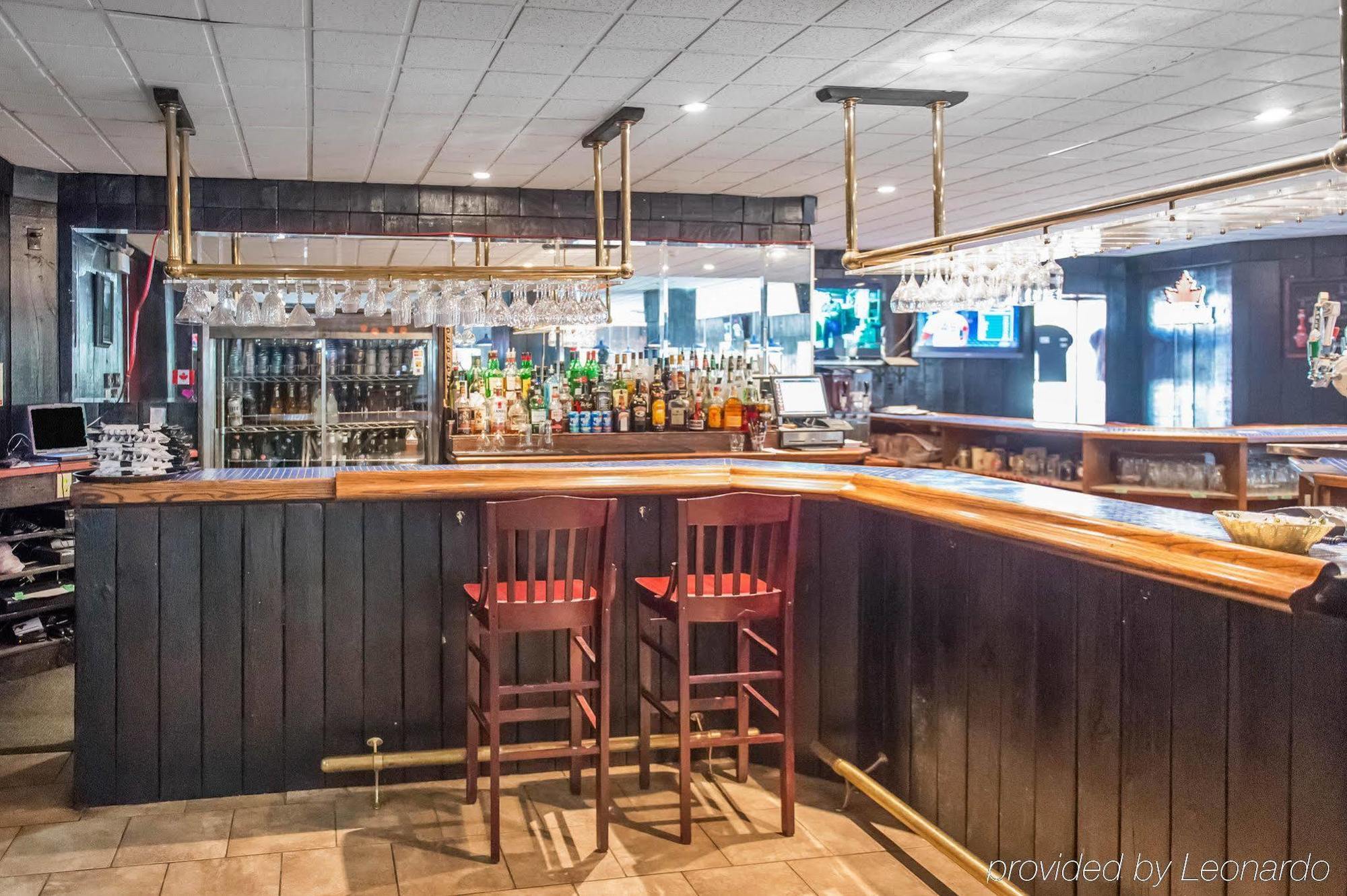 Econo Lodge Smiths Falls Εξωτερικό φωτογραφία