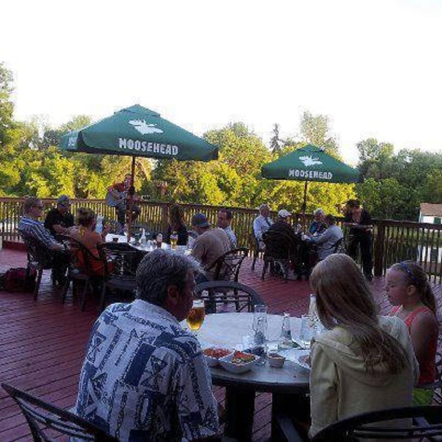 Econo Lodge Smiths Falls Εξωτερικό φωτογραφία